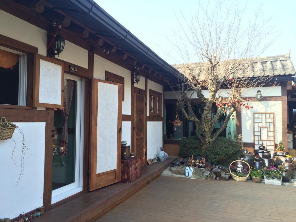 In-Yeon Hanok Pensión Jeonju Exterior foto