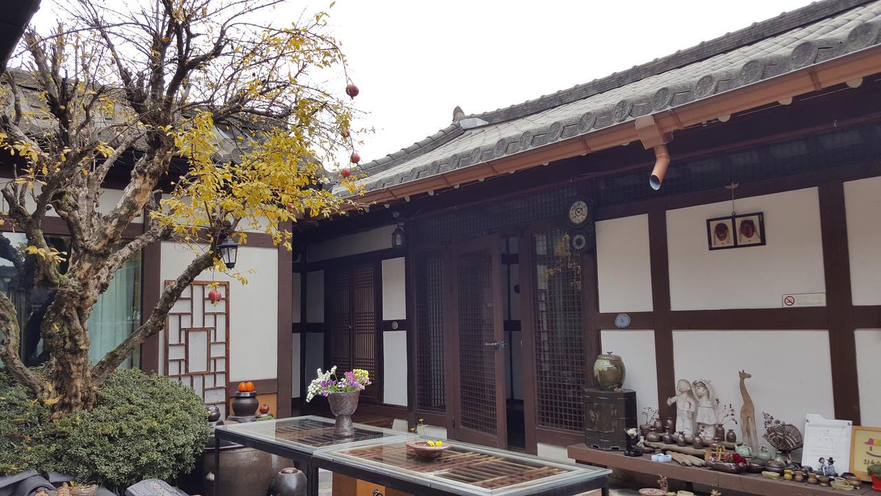In-Yeon Hanok Pensión Jeonju Exterior foto