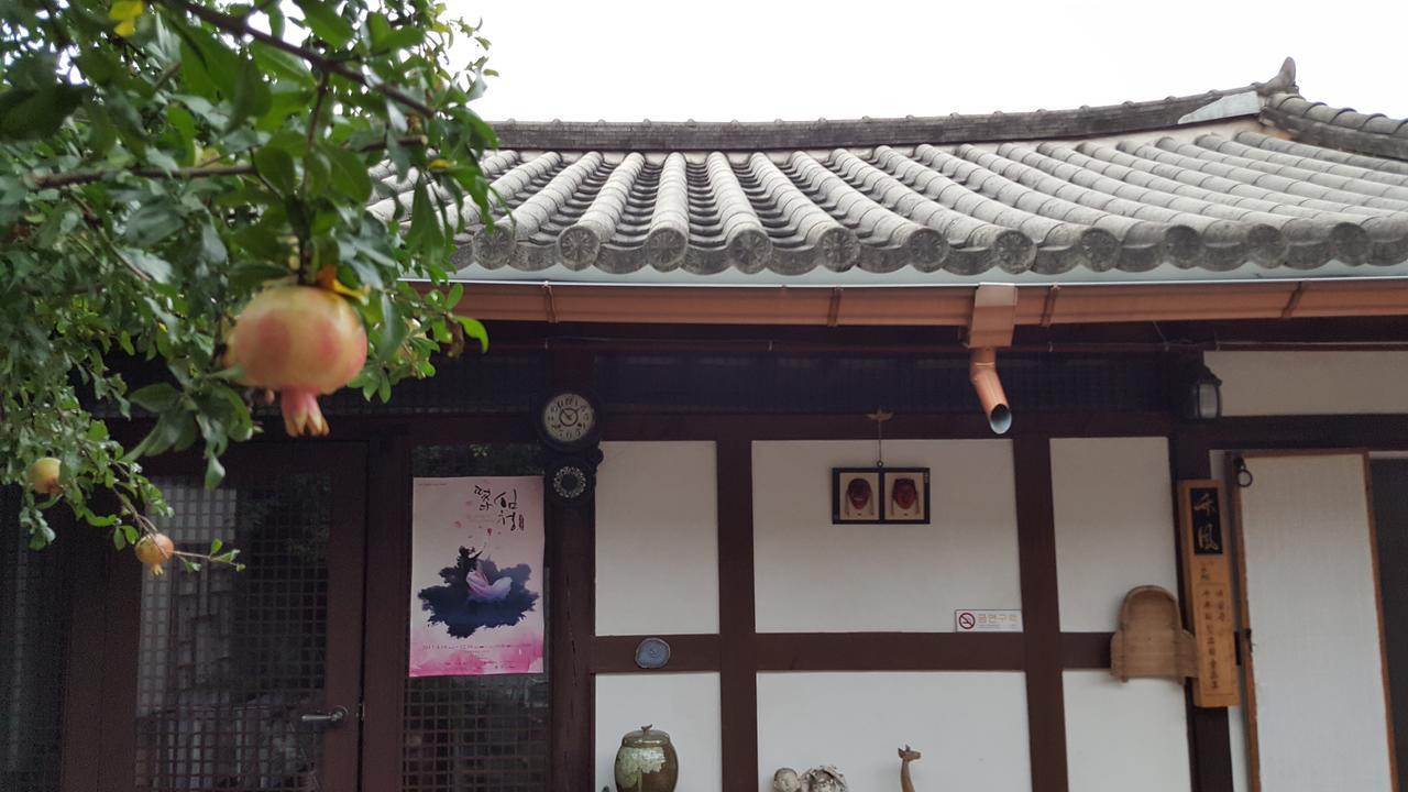 In-Yeon Hanok Pensión Jeonju Exterior foto